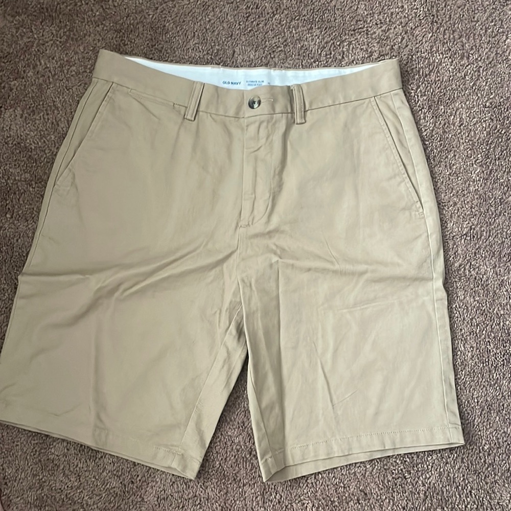 Men’s khaki shorts, worn once!